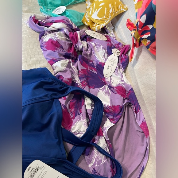 Colorful Swimwear Bundle Size Small Retail $238 - Picture 6 of 12